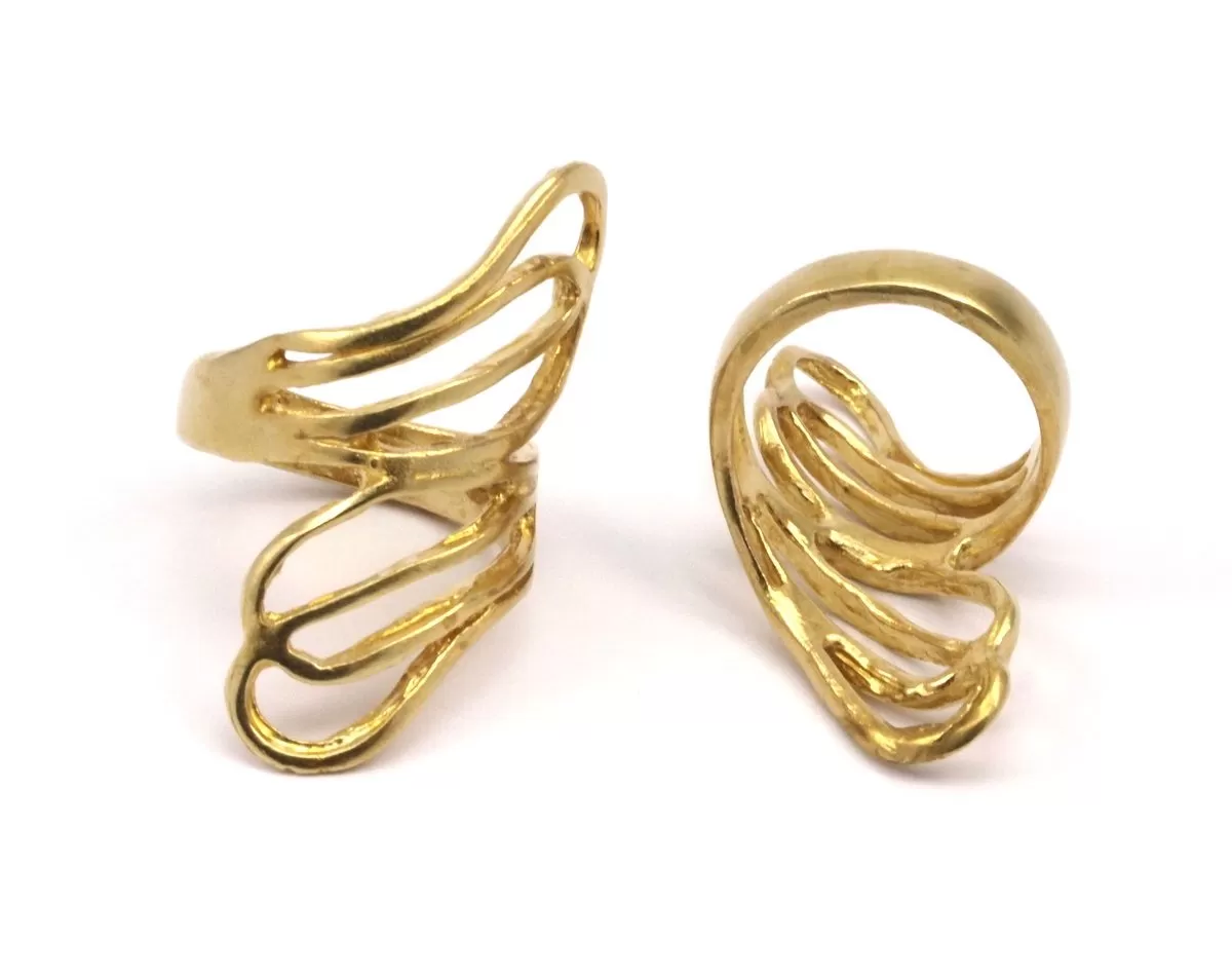 4 Raw Brass Rings D0434