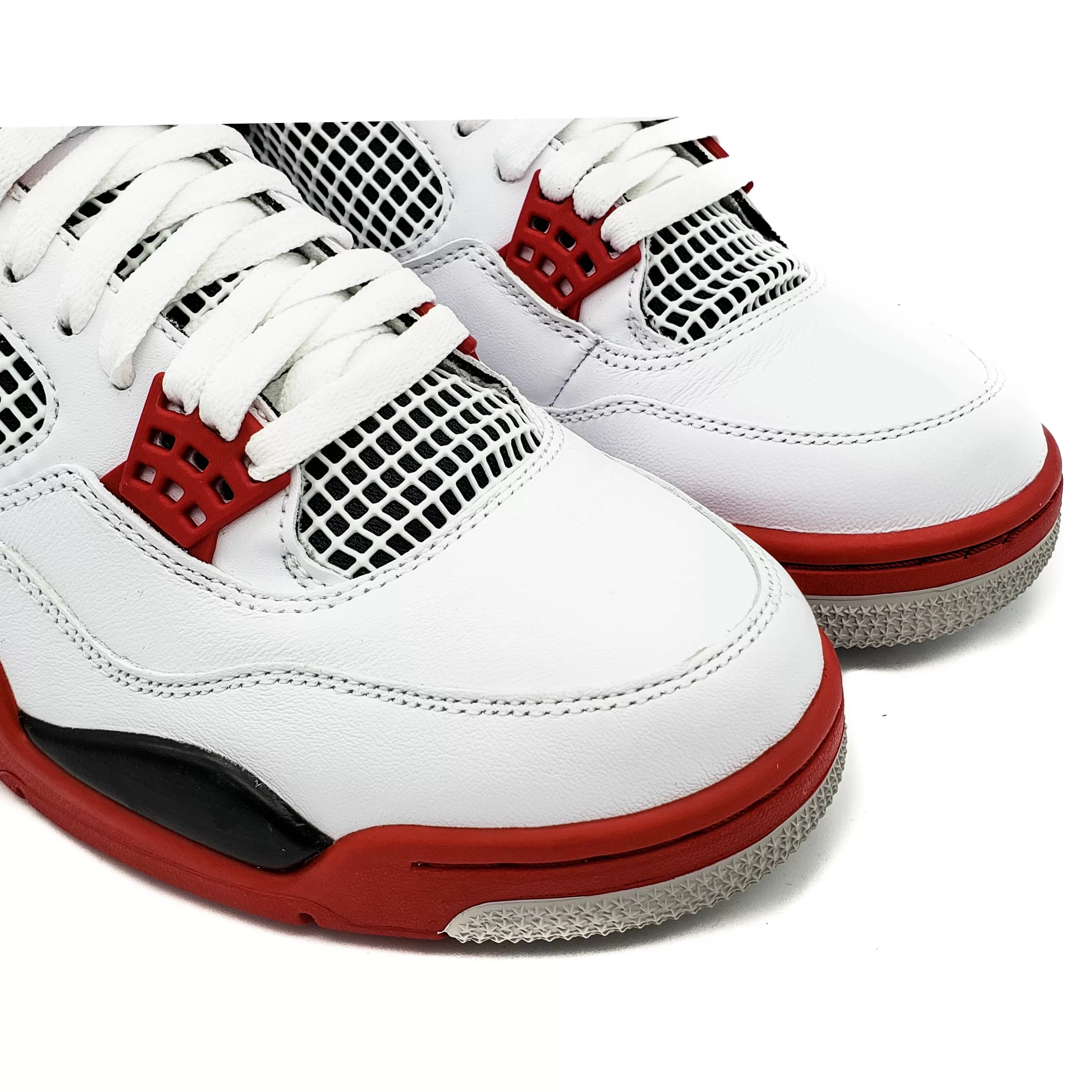 AIR JORDAN 4 RETRO FIRE RED 2020