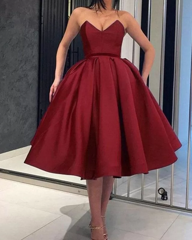 Ball Gown Strapless Satin Homecoming Dresses Knee Length