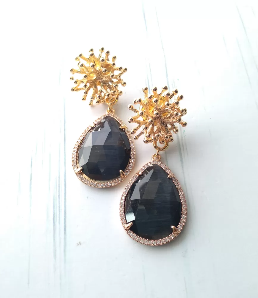 Branch Coral Studs with Haloed Black Agate Detachable Dangles