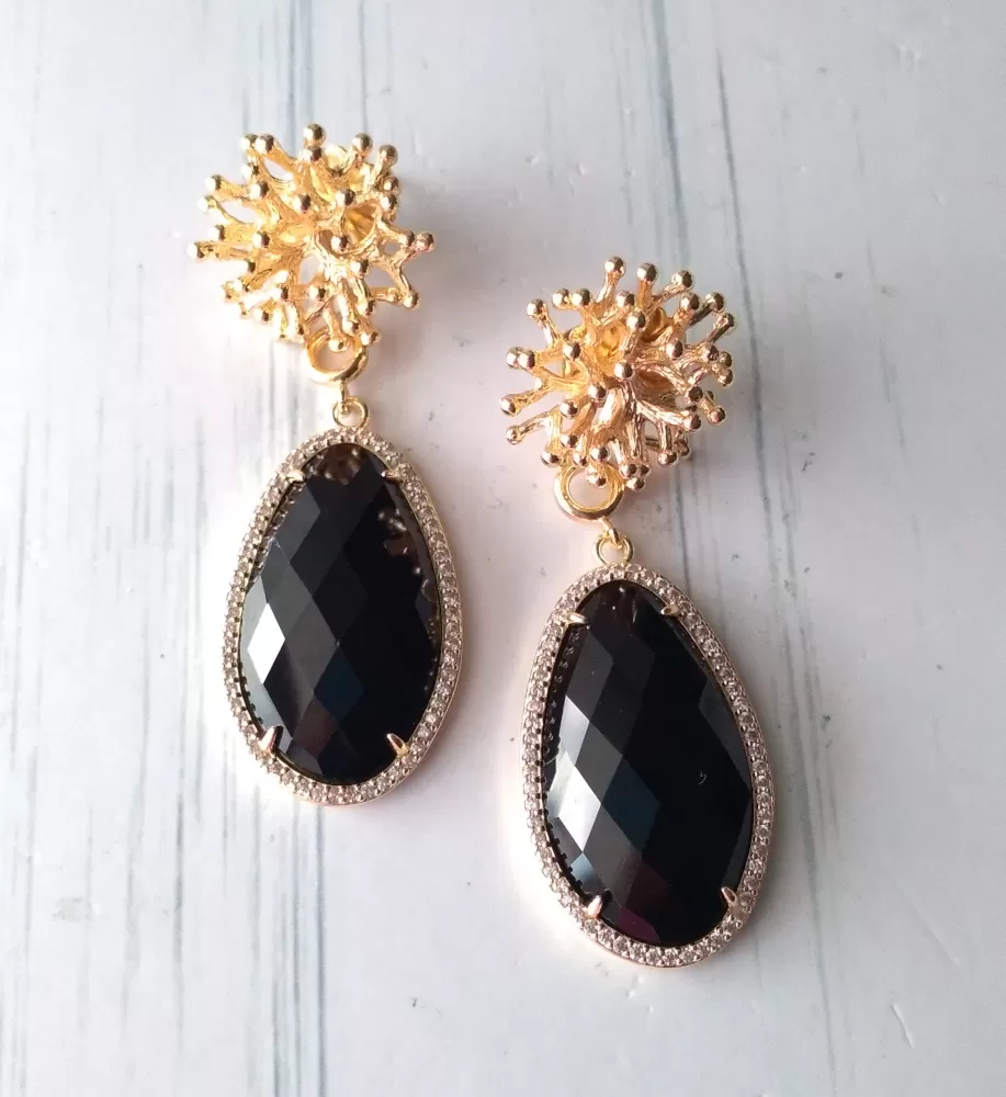 Branch Coral Studs with Haloed Black Agate Detachable Dangles