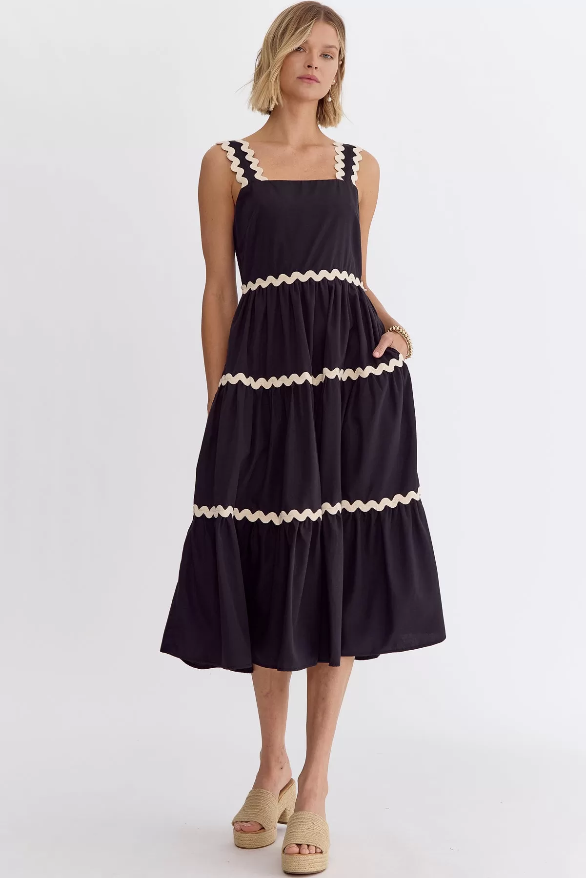 ENT Swirl Accent Midi Dress