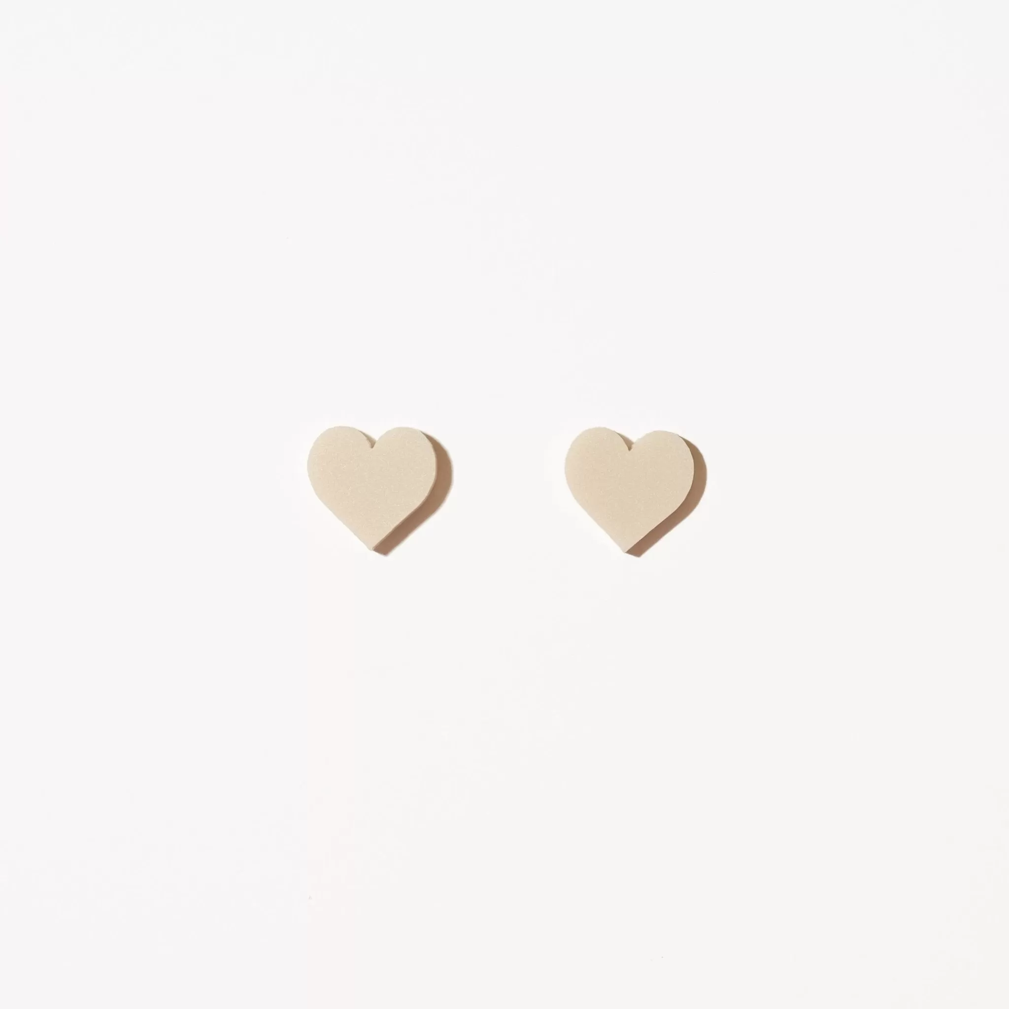 Heart Stud Earrings - Linen