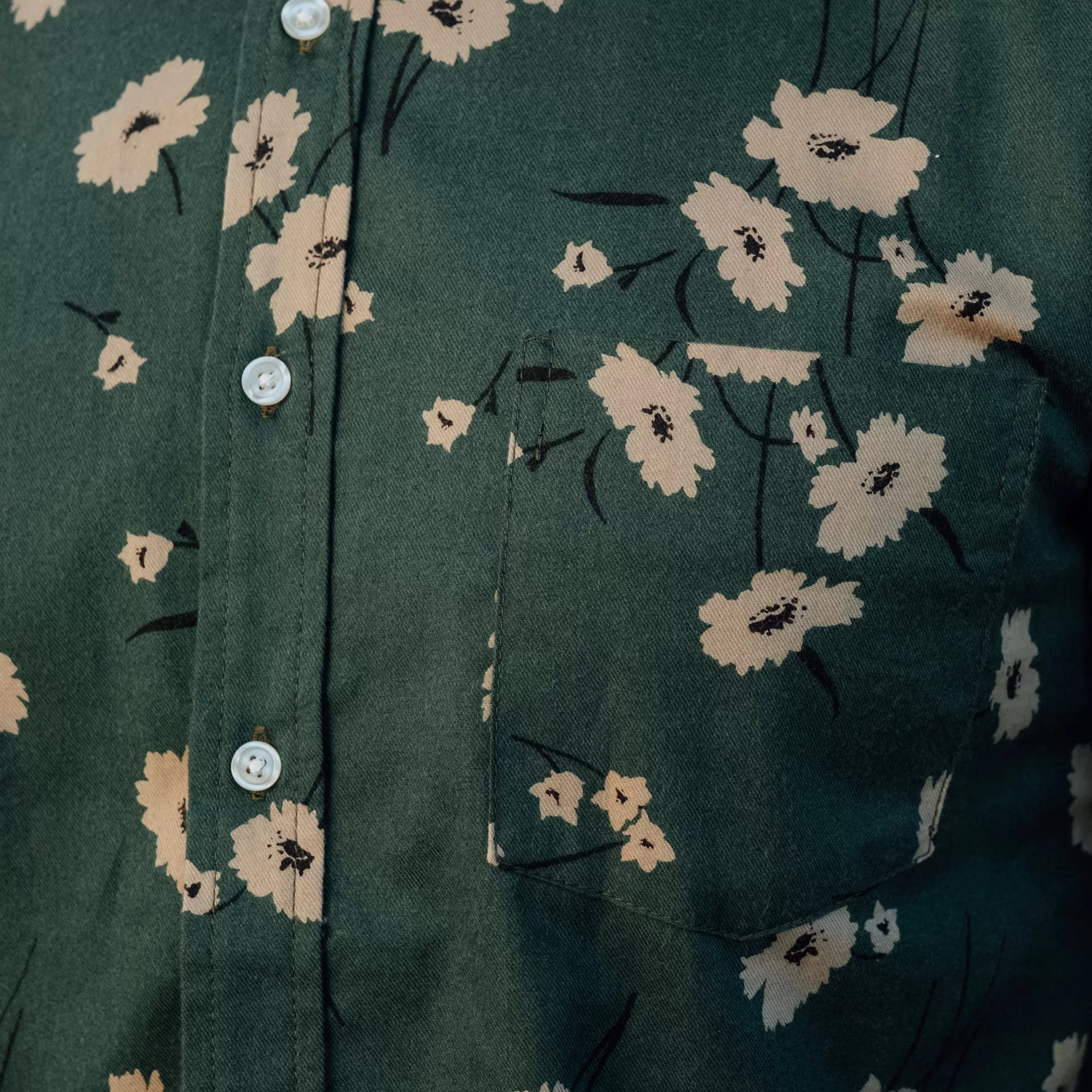 Rogue Territory Oxford Shirt Emerald Floral