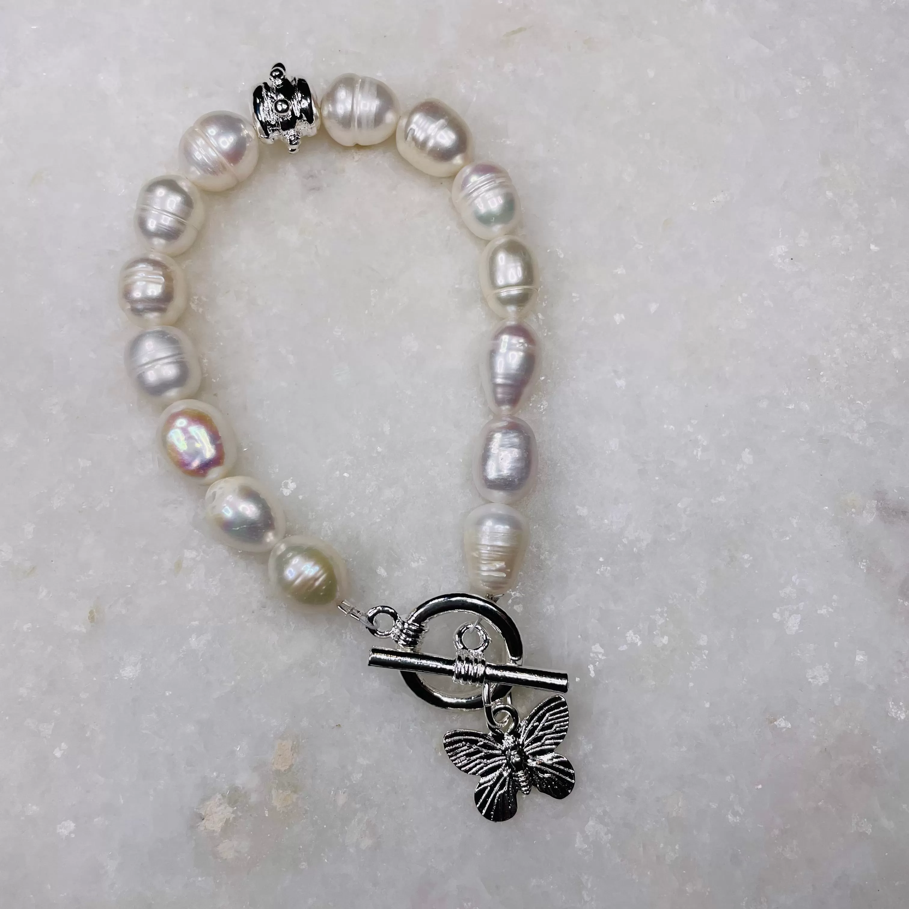 Susan Shaw Pearl Bracelet w/Butterfly Charm in Silver