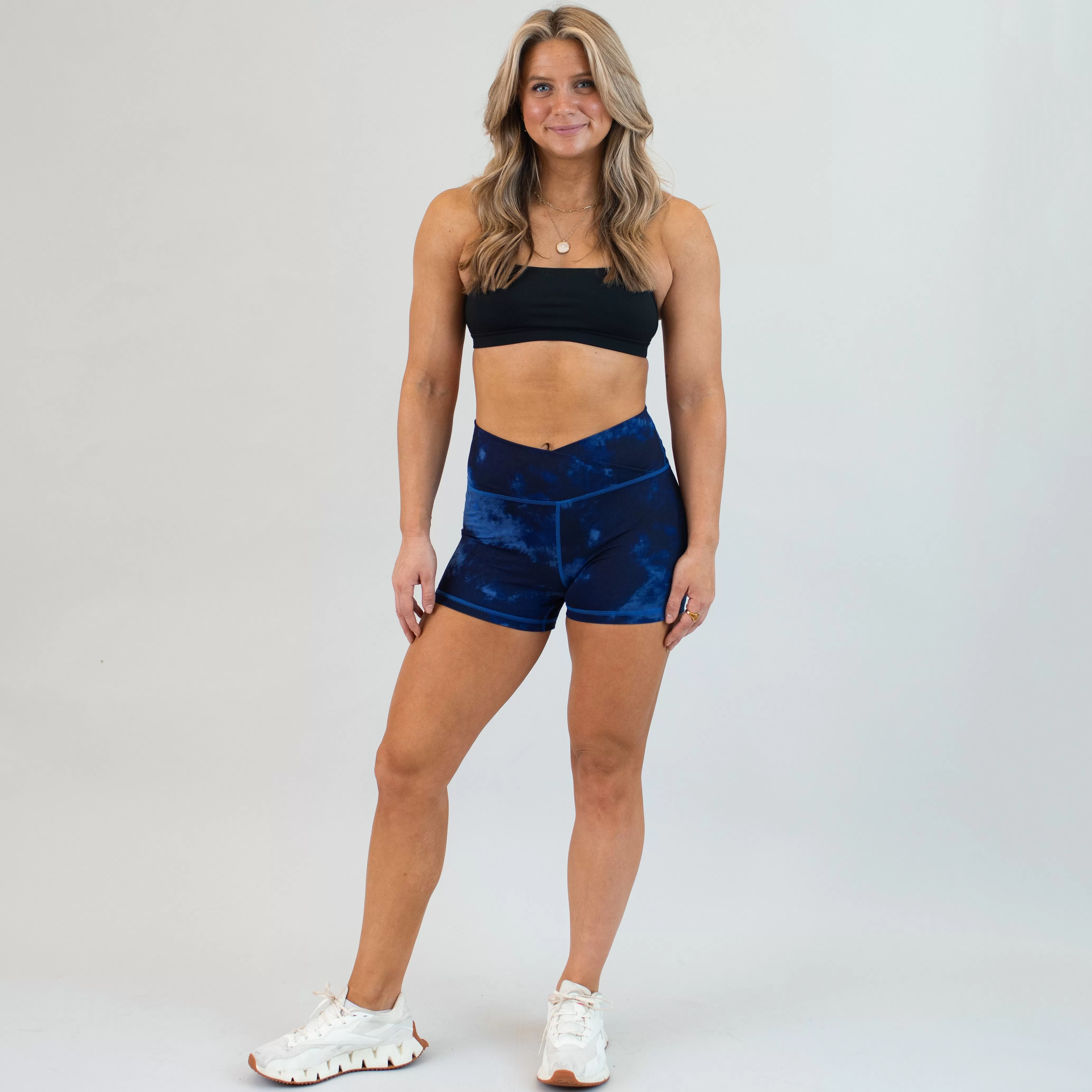 V Waistband Short 3.5" - High Rise